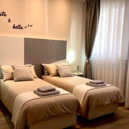 Room Sweet Room 2 Bologna Kültér fotó
